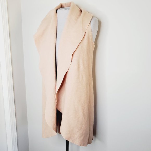 ANTHRO MOTH 100% Wool Camel Sleeveless Cardigan - Picture 3 of 12